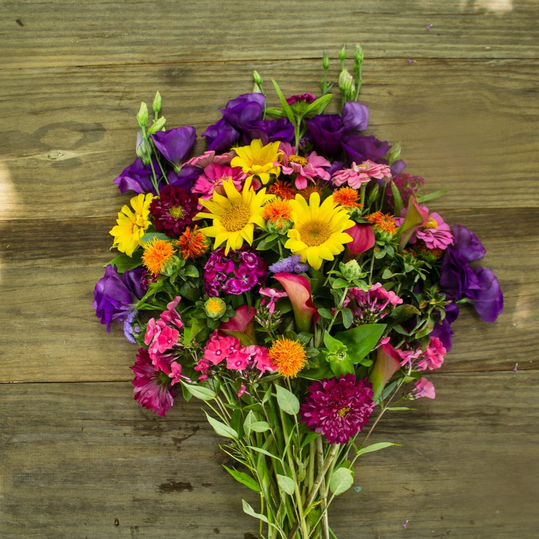 Should I DIY my wedding flowers?