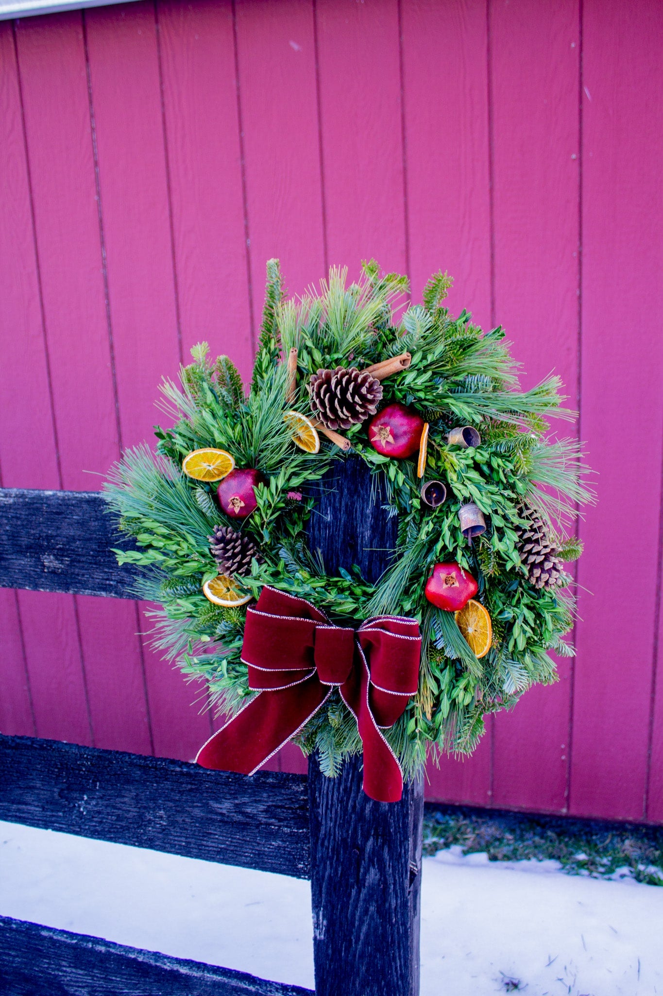 The Holiday Medley Wreath – Harmony Harvest Farm