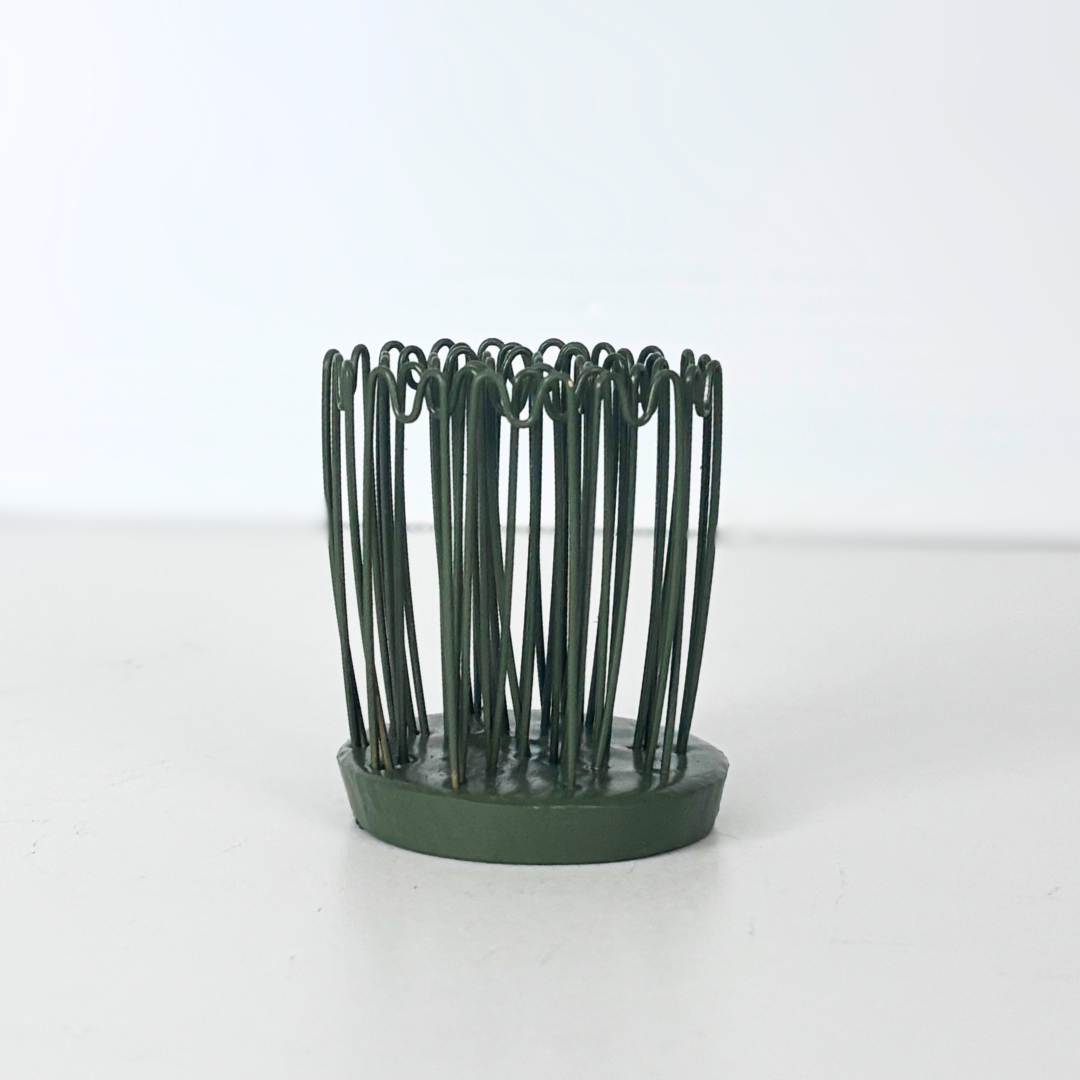 The Misfit Hairpin Flower Holders