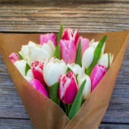 PREBOOK: Valentine's Pink + White Tulip Bouquet Box