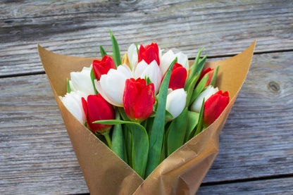 PREBOOK: Valentine's Red + White Tulip Bouquet Box