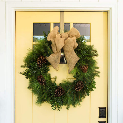Deluxe Fresh Greenery Wreath